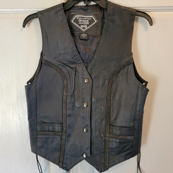 Diamond Plate Black Leather Vest - Picture 1 of 8